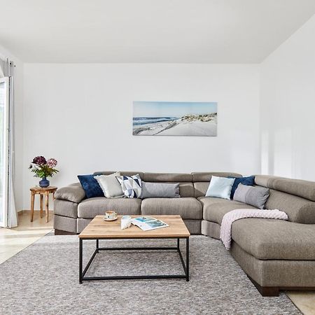 Waikiki Beach House Villa Tivat Bagian luar foto
